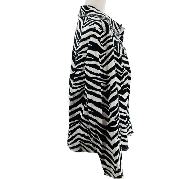 Laura Ashley Black & White Zebra Print Sequin Trim Raw Edge Jacket Women Sz 2X - Picture 3 of 11